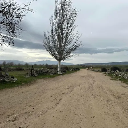 Vivienda De Uso Turistico El Nido * La Serrada